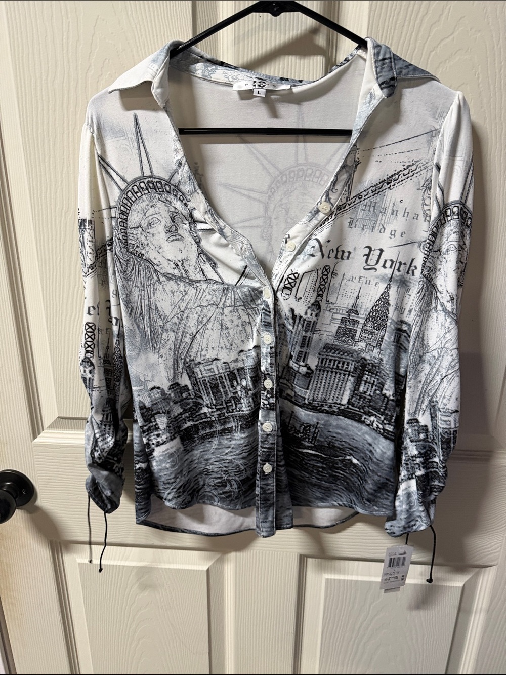 Black & White New York Print Button-Down Shirt